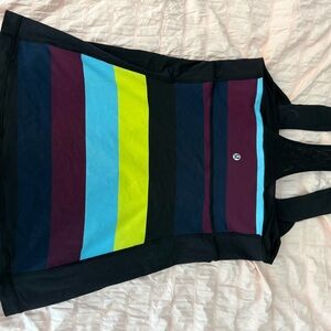 5 pieces of Lululemon size 8